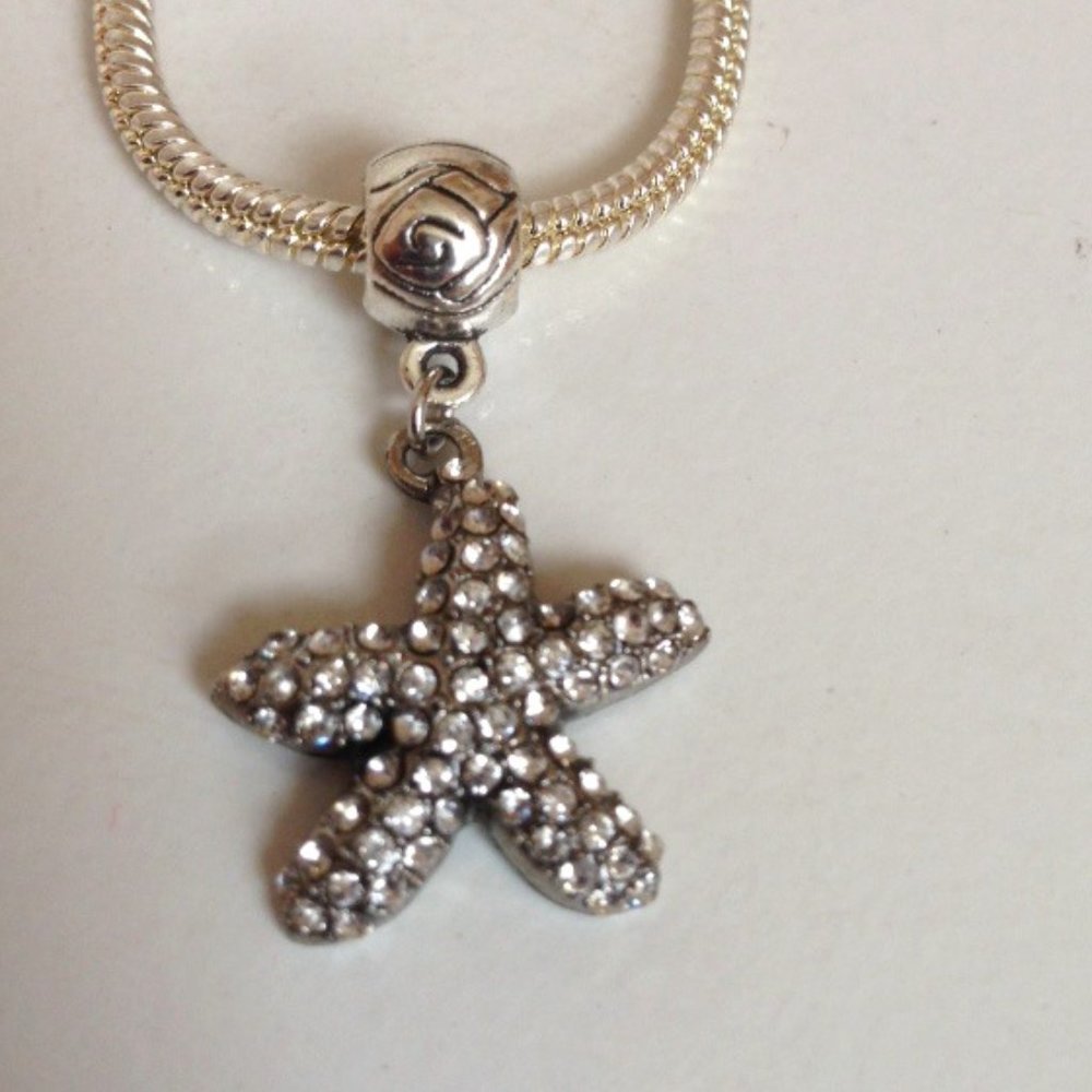 "STARFISH" Dangling Charm Bead For European Style Charm Bracelets or Necklace